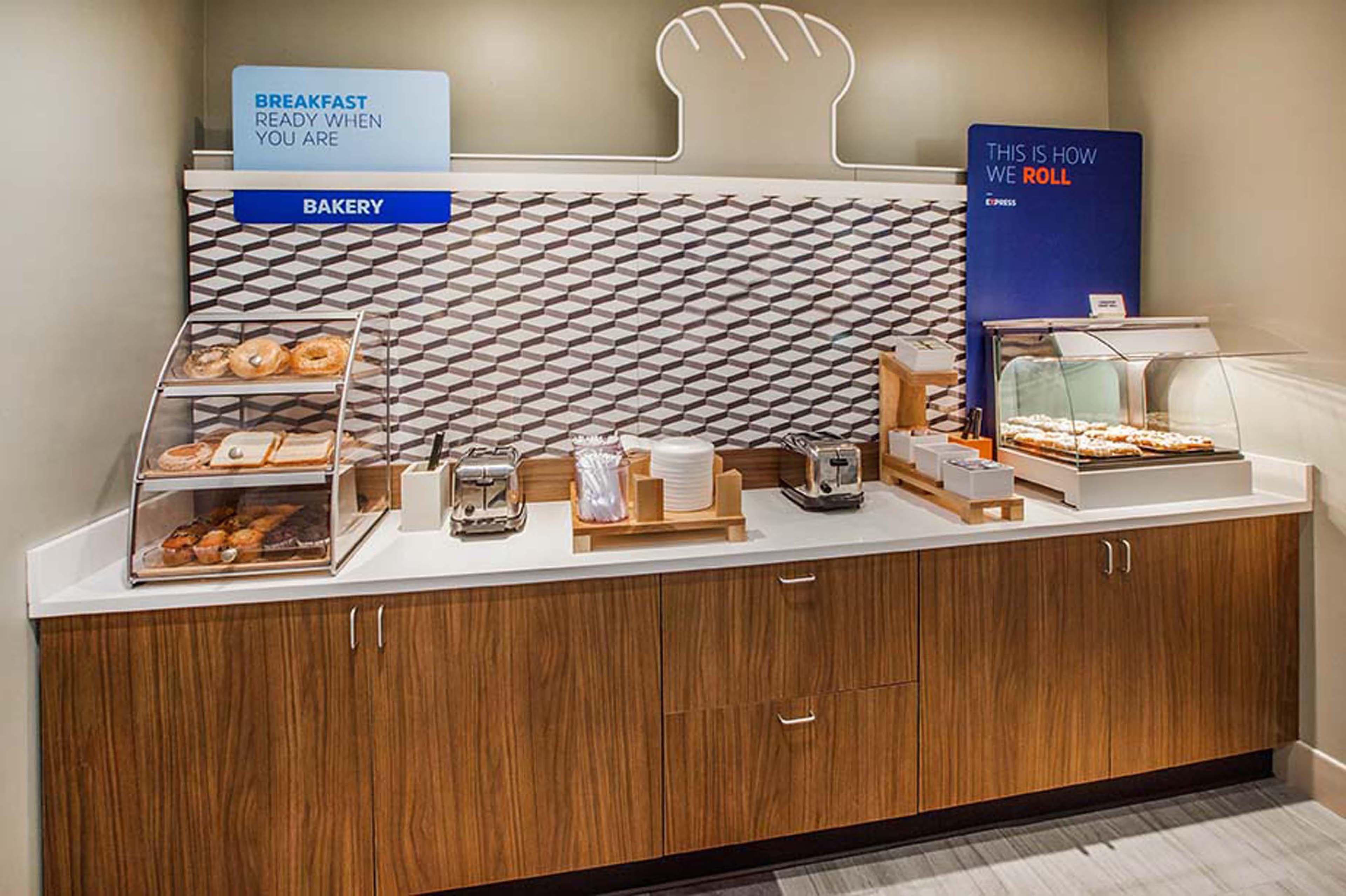 Holiday Inn Express & Suites - Millersburg By Ihg Esterno foto